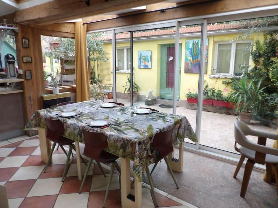 דירות ונסן Chez Michel ! מראה חיצוני תמונה